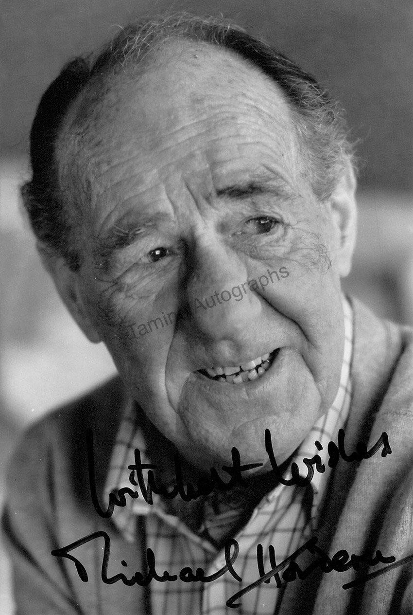 Hordern, Michael - Signed Photograph
