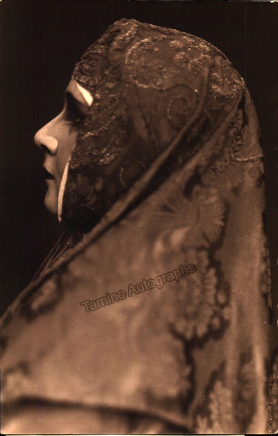 Obukhova, Nadezhda - Signed Photo in Khovantschina 1932