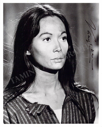 Kwan, Nancy - Signed Photograph
