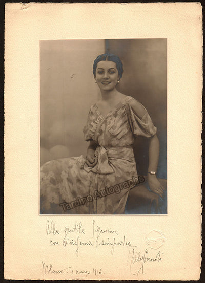 Corradi, Nelly - Signed Photograph