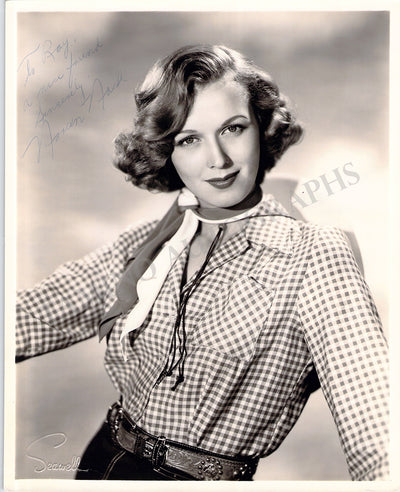 Nash, Noreen - Signed Photograph
