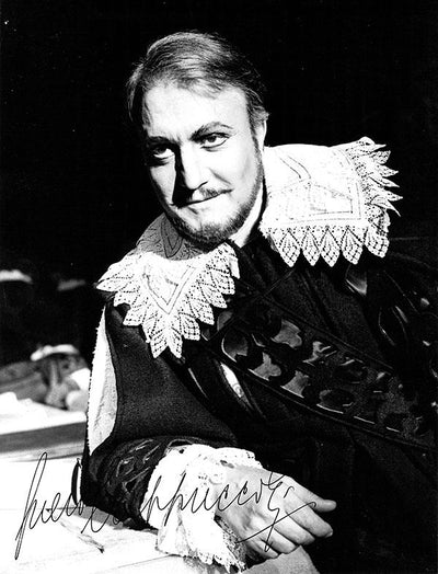 Cappuccilli, Piero - Signed Photo