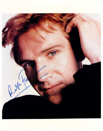 Fiennes, Ralph - Signed Photo