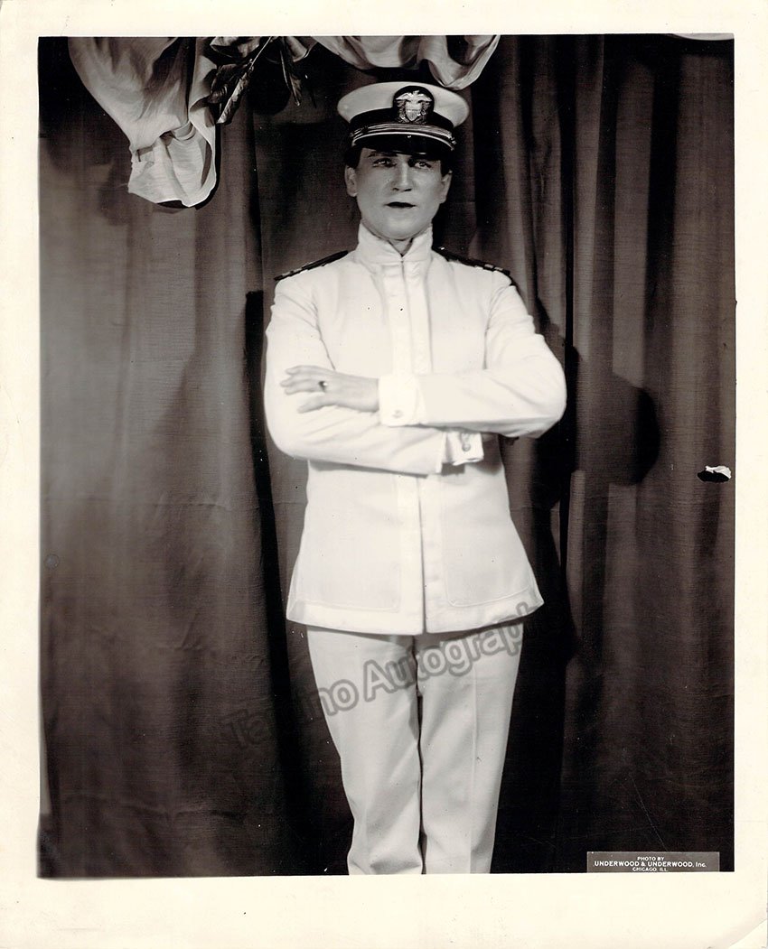 Johnson, Edward - Lot of 13 Unsigned Photos - Tamino