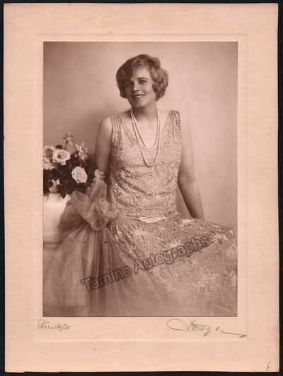 Jeritza, Maria - Unsigned Photo 1930