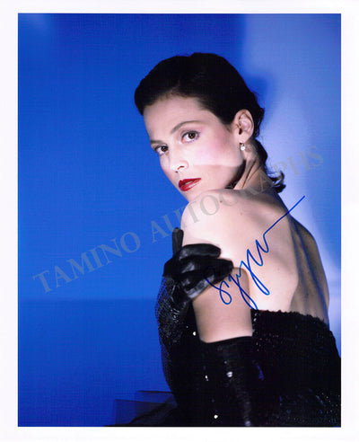Weaver, Sigourney - Signed Photograph