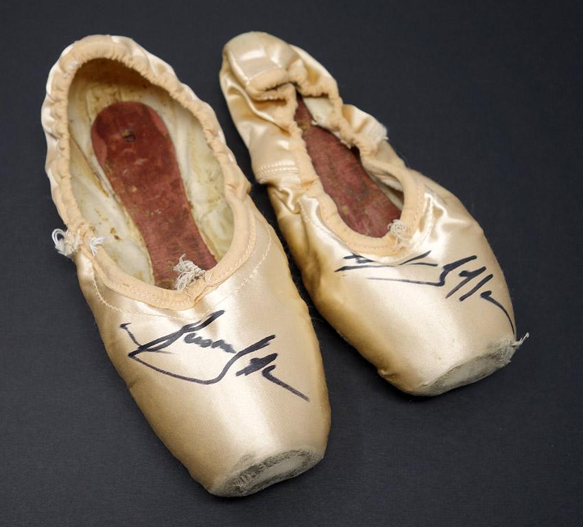 Jaffe, Susan - Signed Pointe Shoes - Tamino
