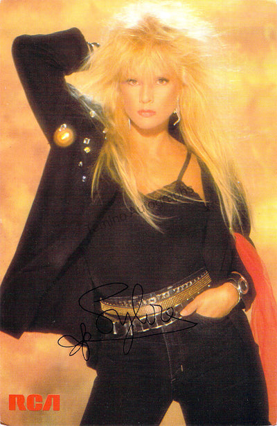 Vartan, Sylvie - Signed Photograph