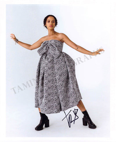 Russell, Taylor - Signed Photograph