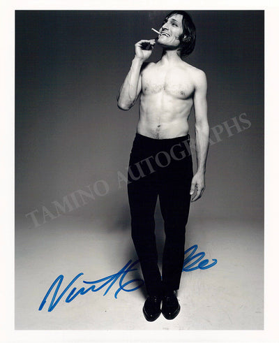 Gallo, Vincent - Signed Photograph