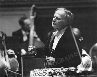 Menuhin, Yehudi - Signed Photograph 1986