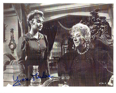 Monlaur, Yvonne - Signed Photograph in "The Brides of Dracula"