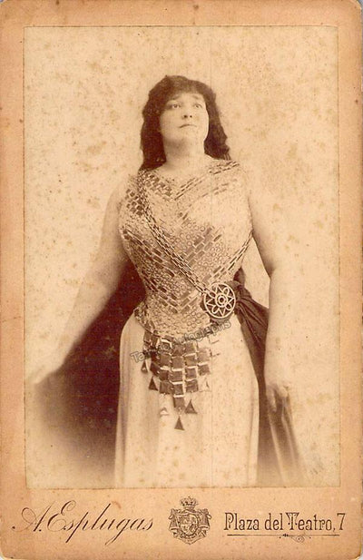 Adini, Ada - Cabinet Photo