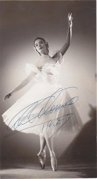 Alonso, Alicia - Signed photo dancing