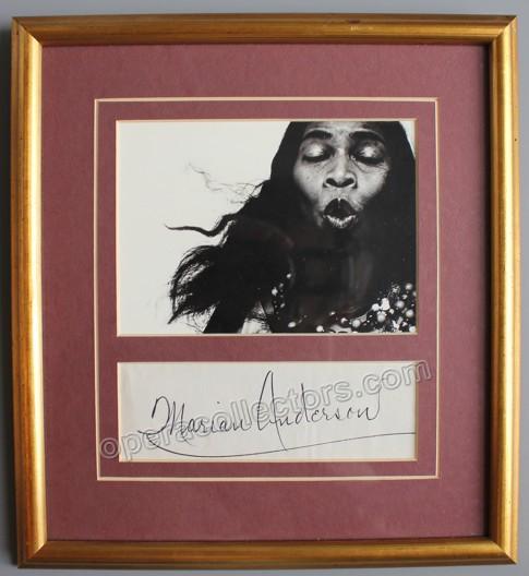 Anderson, Marian - Photo and Signature - Tamino