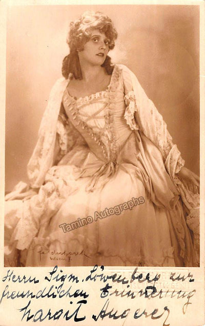 ANGERER, Margit