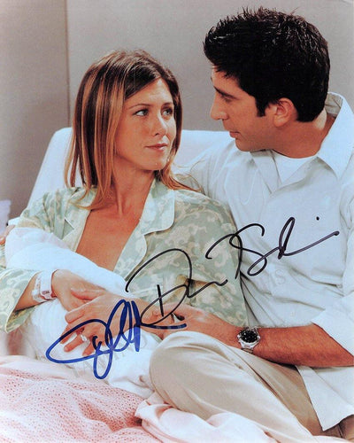 Aniston, Jennifer - Schwimmer, David - Double Signed Photograph in "Friends"