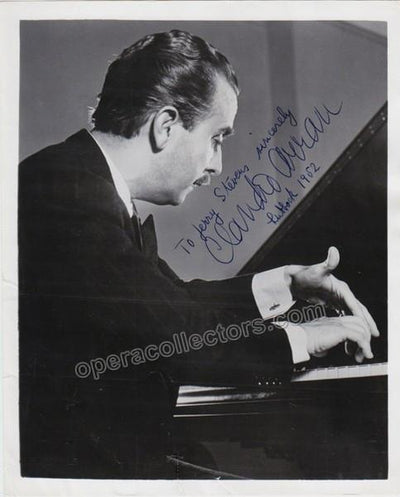 Arrau, Claudio - Signed photo at the piano