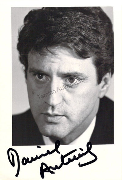 Auteuil, Daniel - Signed Photograph