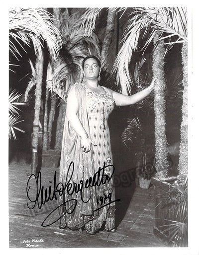 Cerquetti, Anita - Signed Photo as Aida