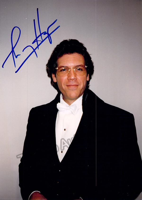 Autograph Collection of 41 Mugshot Photos Signed - Metropolitan Opera 1990s - Tamino
