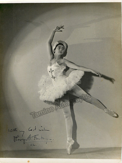 Fonteyn, Margot - Signed Photo in Performance