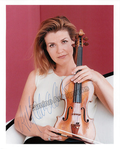 Mutter, Anne-Sophie - Signed Photo