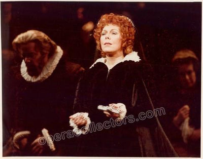 Baker, Janet - Signed photo