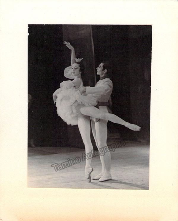Ballet Dancers - Lot of 25 Unsigned Photos - Tamino