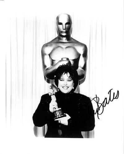 Bates, Kathy - Signed Photo