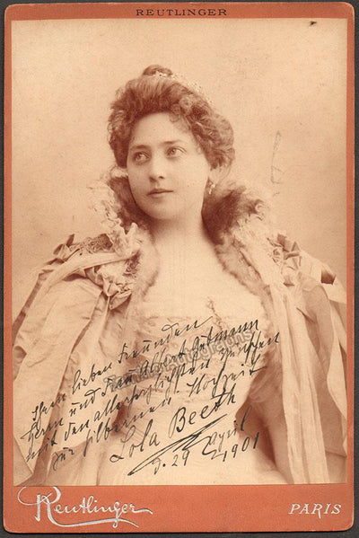 Beeth, Lola - Signed Cabinet Photograph 1901