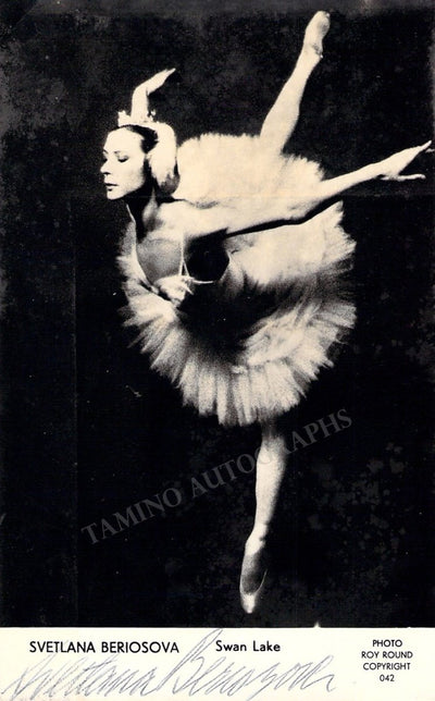 Beriosova, Svetlana - Signed Photo in Performance