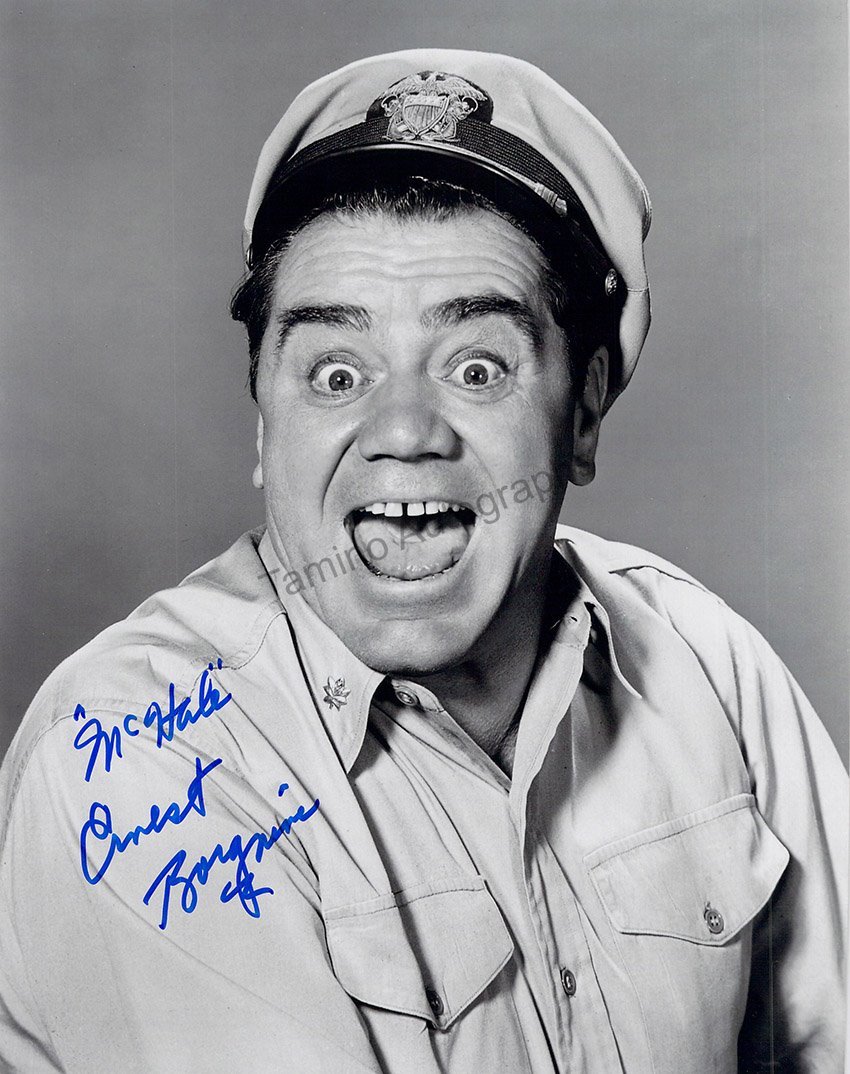 Borgnine, Ernest - Signed Photograph in "McHales' Navy" - Tamino