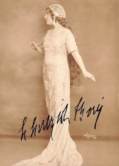 BORI, Lucrezia (Various Autographs)