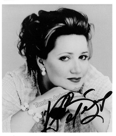 BORODINA, Olga (Various Autographs)