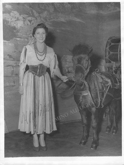 BOUE, Geori (Various Autographs)