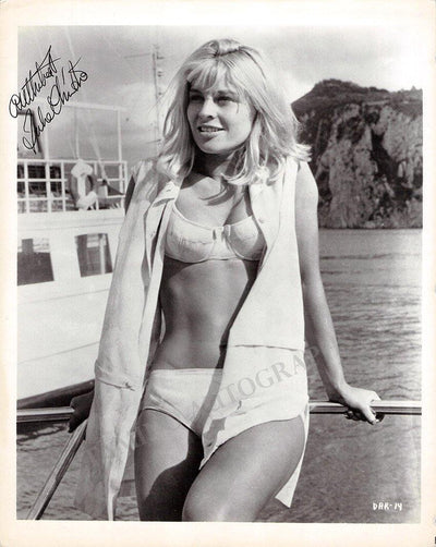 Christie, Julie - Signed Photograph
