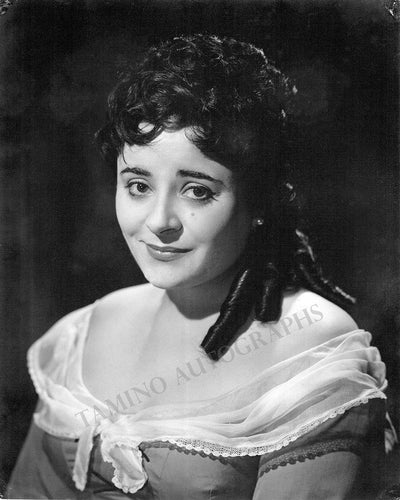 De Los Angeles, Victoria - Set of 4 unsigned photos