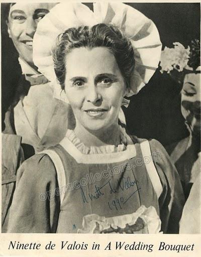 De Valois, Ninette - Signed photo