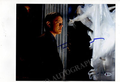 Hanks, Tom - Large Photograph Signed in "Angels and Demons"