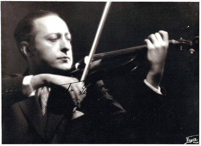 Heifetz, Jascha - Signed Photo Performing 1933