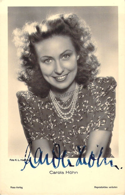 Hohn, Carola - Signed Photograph