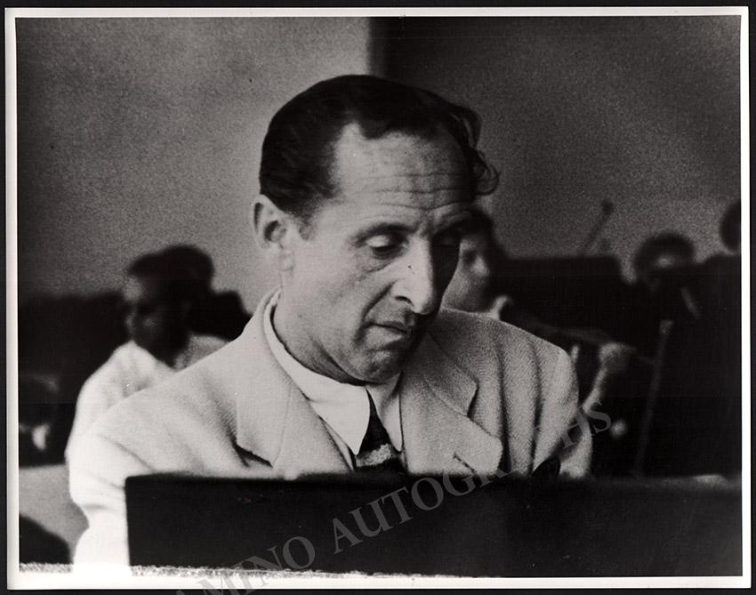 Vladimir Horowitz - Original Photos in Performance 1958