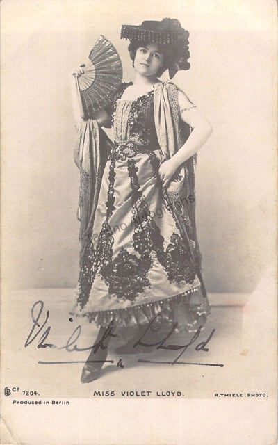 Lloyd, Violet - Signed Photograph