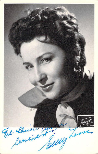 LOOSE, Emily (Various Autographs)