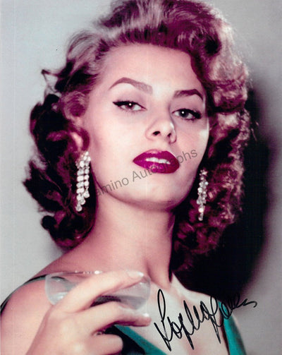 Loren, Sophia - Signed Photograph