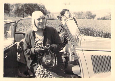 Lubin, Germaine - Lot of 8 Unsigned Photos