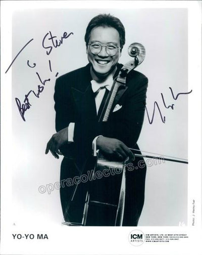 Ma, Yo-Yo - Signed photo with cello