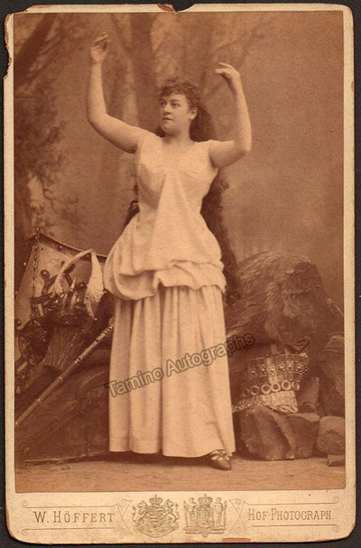 Malten, Therese - Cabinet Photo