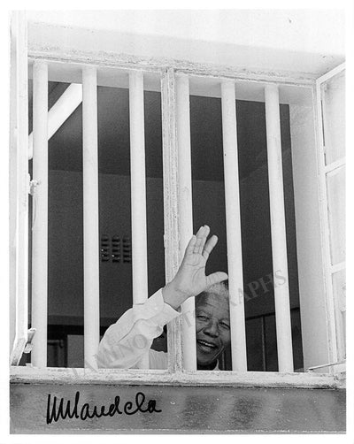 Mandela, Nelson - Signed Photo